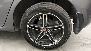 Used 2017 honda Jazz VX Petrol Manual tyres LEFT REAR TYRE RIM VIEW