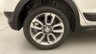 Used 2017 Hyundai i20 Active [2015-2020] 1.2 S Petrol Manual tyres RIGHT REAR TYRE RIM VIEW