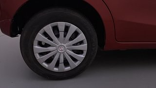 Used 2017 Maruti Suzuki Celerio ZXI AMT Petrol Automatic tyres RIGHT REAR TYRE RIM VIEW