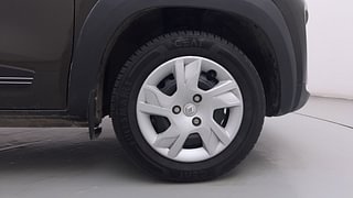 Used 2024 renault Kwid RXL(O) 1.0 Petrol MT SCE Petrol Manual tyres RIGHT FRONT TYRE RIM VIEW