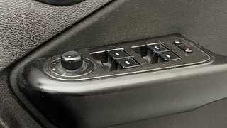 Used 2015 Tata Zest [2014-2019] XMA Diesel Diesel Automatic top_features Power windows