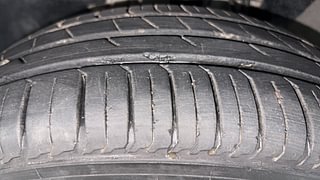 Used 2022 Renault Triber RXZ AMT Petrol Automatic tyres LEFT FRONT TYRE TREAD VIEW