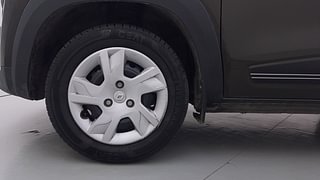 Used 2024 renault Kwid RXL(O) 1.0 Petrol MT SCE Petrol Manual tyres LEFT FRONT TYRE RIM VIEW
