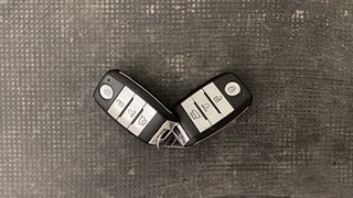 Used 2022 Kia Sonet GTX Plus 1.0 DCT Petrol Automatic extra CAR KEY VIEW