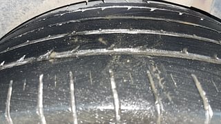 Used 2019 Hyundai Creta [2018-2020] 1.6 SX OPT VTVT Petrol Manual tyres LEFT REAR TYRE TREAD VIEW