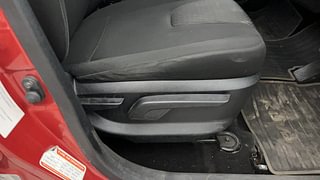 Used 2018 Mahindra KUV100 NXT K8 6 STR Petrol Manual top_features Driver height adjustable seat