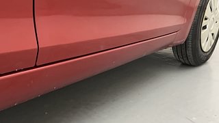 Used 2013 Maruti Suzuki Swift [2011-2017] VXi Petrol Manual dents MINOR SCRATCH