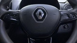 Used 2023 Renault Kwid 1.0 RXT AMT SCE Petrol Automatic top_features Airbags