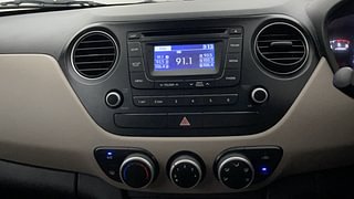 Used 2014 Hyundai Xcent [2014-2017] S (O) Diesel Diesel Manual interior MUSIC SYSTEM & AC CONTROL VIEW