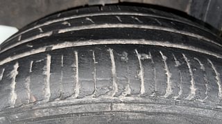 Used 2021 Renault Triber RXZ Petrol Manual tyres RIGHT REAR TYRE TREAD VIEW