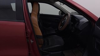 Used 2016 Renault Kwid [2015-2019] RXT Petrol Manual interior RIGHT SIDE FRONT DOOR CABIN VIEW
