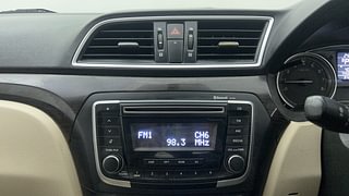 Used 2017 maruti-suzuki Ciaz Zeta Petrol AT Petrol Automatic top_features Integrated (in-dash) music system