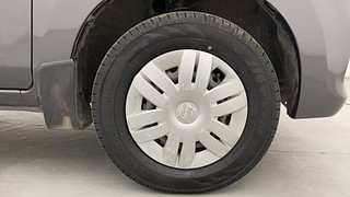 Used 2017 Maruti Suzuki Alto 800 [2016-2019] Lxi Petrol Manual tyres RIGHT FRONT TYRE RIM VIEW