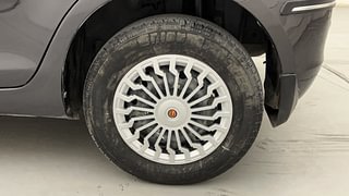 Used 2016 Maruti Suzuki Swift [2011-2017] VXi Petrol Manual tyres LEFT REAR TYRE RIM VIEW