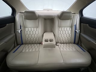 Used 2017 maruti-suzuki Ciaz Zeta Petrol AT Petrol Automatic interior REAR SEAT CONDITION VIEW