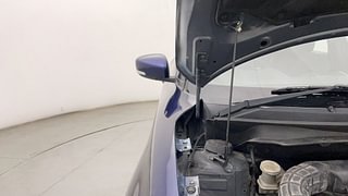 Used 2020 Maruti Suzuki Swift [2017-2021] VXI AMT Petrol Automatic engine ENGINE RIGHT SIDE HINGE & APRON VIEW