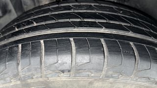 Used 2021 Maruti Suzuki S-Cross Sigma 1.5 Petrol Manual tyres RIGHT REAR TYRE TREAD VIEW