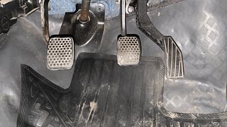 Used 2017 Maruti Suzuki Alto 800 [2016-2019] Lxi Petrol Manual interior PEDALS VIEW