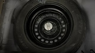 Used 2013 Honda Brio [2011-2016] S MT Petrol Manual tyres SPARE TYRE VIEW