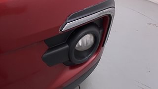 Used 2016 Renault Kwid [2015-2019] RXT Petrol Manual top_features Fog lamps