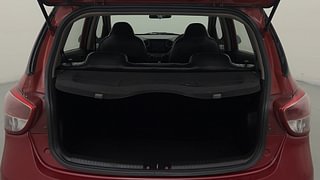 Used 2017 Hyundai Grand i10 [2017-2020] Magna AT 1.2 Kappa VTVT Petrol Automatic interior DICKY INSIDE VIEW