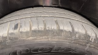 Used 2014 Hyundai Xcent [2014-2017] S (O) Diesel Diesel Manual tyres LEFT FRONT TYRE TREAD VIEW