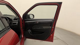 Used 2013 Maruti Suzuki Swift [2011-2017] VXi Petrol Manual interior RIGHT FRONT DOOR OPEN VIEW