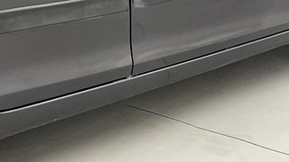 Used 2016 Maruti Suzuki Swift [2011-2017] VXi Petrol Manual dents MINOR SCRATCH