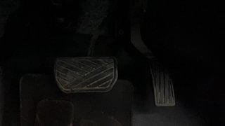 Used 2021 Maruti Suzuki Vitara Brezza [2020-2022] ZXI AT Petrol Automatic interior PEDALS VIEW