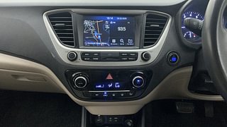 Used 2019 Hyundai Verna [2017-2020] 1.6 VTVT SX + AT Petrol Automatic interior MUSIC SYSTEM & AC CONTROL VIEW