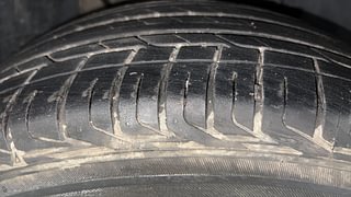 Used 2019 Tata Nexon [2017-2020] XMA AMT Diesel Diesel Automatic tyres RIGHT FRONT TYRE TREAD VIEW