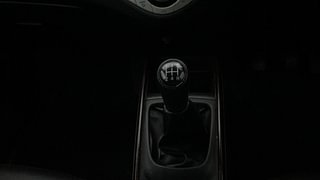 Used 2016 Maruti Suzuki Baleno [2015-2019] Zeta Petrol Petrol Manual interior GEAR  KNOB VIEW