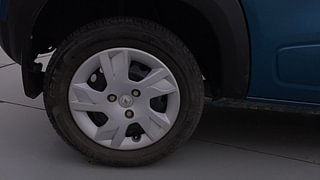 Used 2023 Renault Kwid 1.0 RXT AMT SCE Petrol Automatic tyres RIGHT REAR TYRE RIM VIEW