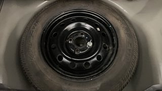 Used 2013 Maruti Suzuki Swift [2011-2017] VXi Petrol Manual tyres SPARE TYRE VIEW