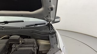 Used 2022 Mahindra XUV700 AX 3 Diesel AT 5 STR Diesel Automatic engine ENGINE LEFT SIDE HINGE & APRON VIEW