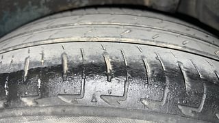 Used 2017 Maruti Suzuki Ignis Alpha MT Petrol Dual Tone Petrol Manual tyres LEFT REAR TYRE TREAD VIEW