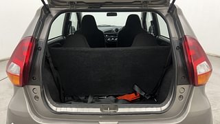 Used 2018 Datsun Redi-GO [2015-2019] T(O) 1.0 AMT Petrol Automatic interior DICKY INSIDE VIEW