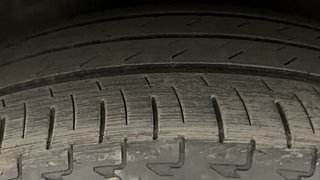 Used 2017 Honda City [2017-2020] ZX CVT Petrol Automatic tyres RIGHT REAR TYRE TREAD VIEW