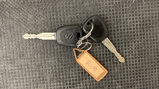Used 2011 Maruti Suzuki Swift [2011-2017] LXi Petrol Manual extra CAR KEY VIEW