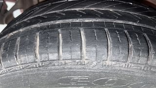 Used 2017 Hyundai Grand i10 [2017-2020] Magna AT 1.2 Kappa VTVT Petrol Automatic tyres RIGHT REAR TYRE TREAD VIEW