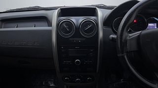 Used 2017 Renault Duster [2015-2020] RXL Petrol Petrol Manual interior MUSIC SYSTEM & AC CONTROL VIEW