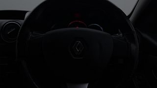 Used 2017 Renault Duster [2015-2020] RXL Petrol Petrol Manual top_features Airbags