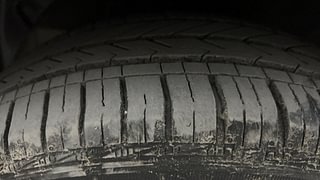 Used 2015 Hyundai Grand i10 [2013-2017] Asta AT 1.2 Kappa VTVT Petrol Automatic tyres LEFT FRONT TYRE TREAD VIEW