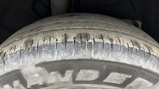 Used 2022 Mahindra XUV700 AX 3 Diesel AT 5 STR Diesel Automatic tyres RIGHT REAR TYRE TREAD VIEW