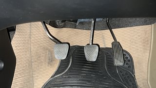 Used 2013 Honda Brio [2011-2016] S MT Petrol Manual interior PEDALS VIEW