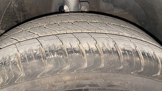 Used 2017 Maruti Suzuki Baleno [2015-2019] Alpha Petrol Petrol Manual tyres RIGHT FRONT TYRE TREAD VIEW