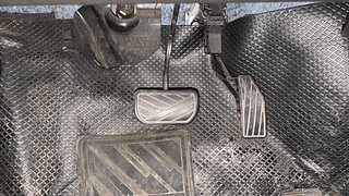Used 2020 Maruti Suzuki Swift [2017-2021] VXI AMT Petrol Automatic interior PEDALS VIEW