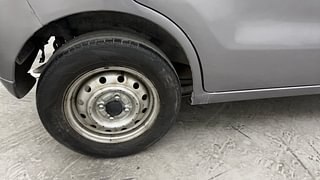 Used 2012 Maruti Suzuki Wagon R 1.0 [2010-2019] LXi Petrol Manual tyres RIGHT REAR TYRE RIM VIEW