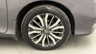 Used 2017 Honda City [2017-2020] ZX CVT Petrol Automatic tyres RIGHT FRONT TYRE RIM VIEW