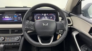 Used 2022 Mahindra XUV700 AX 3 Diesel AT 5 STR Diesel Automatic interior STEERING VIEW